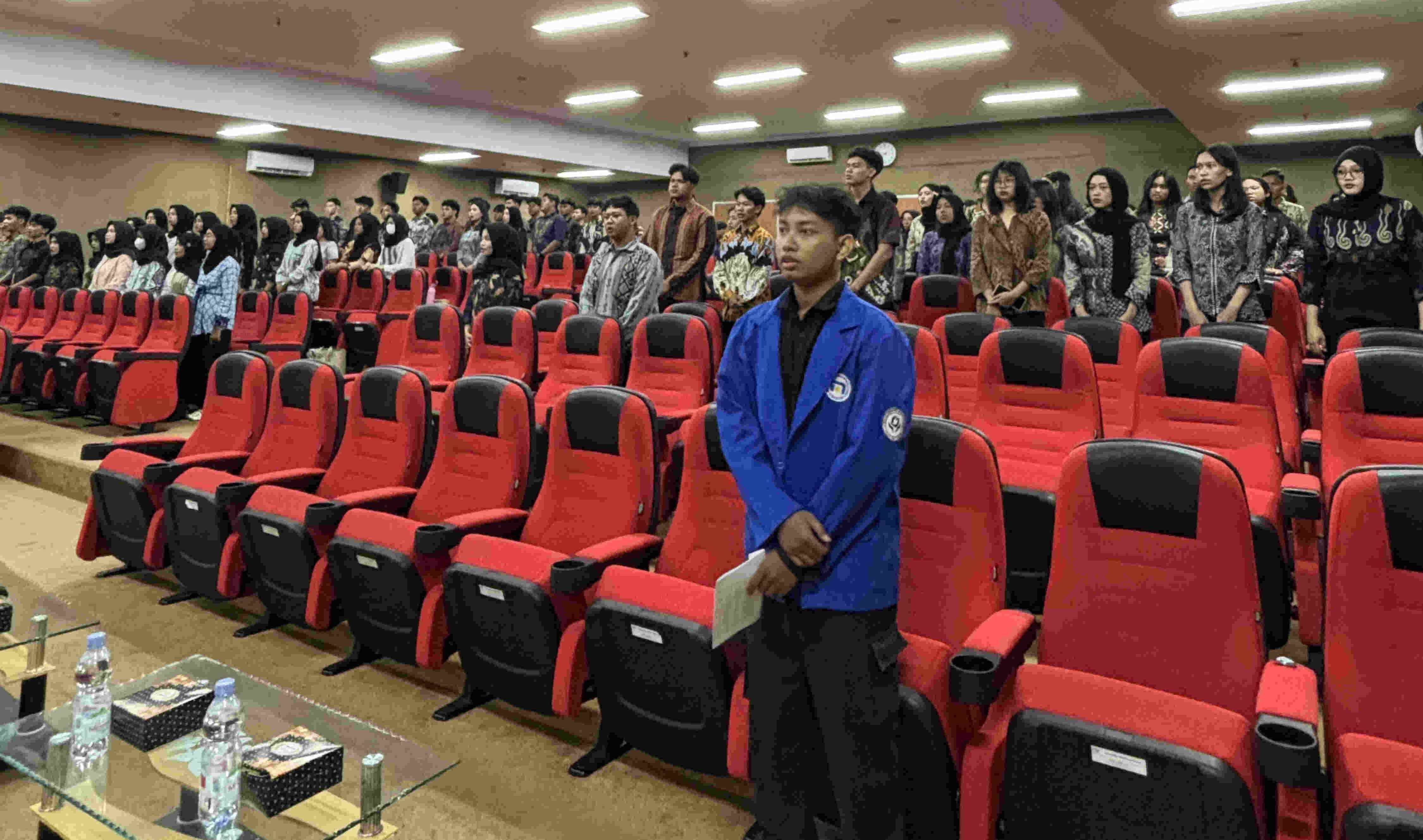 Pembekalan Anggota Baru Organisasi Mahasiswa FT